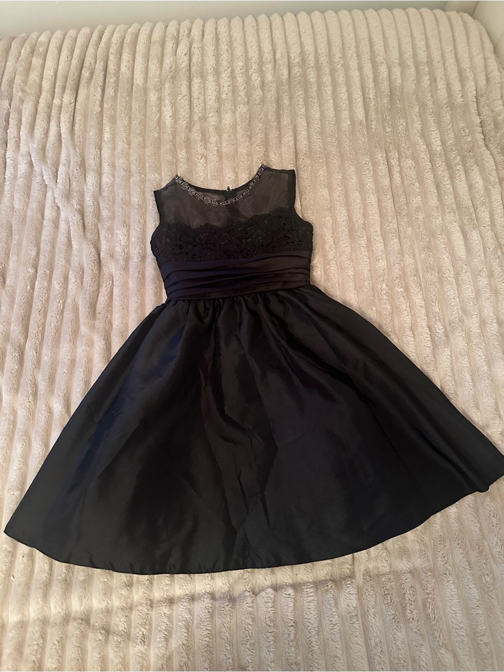 Rare Editions Black Lace Bodice Formal Dress